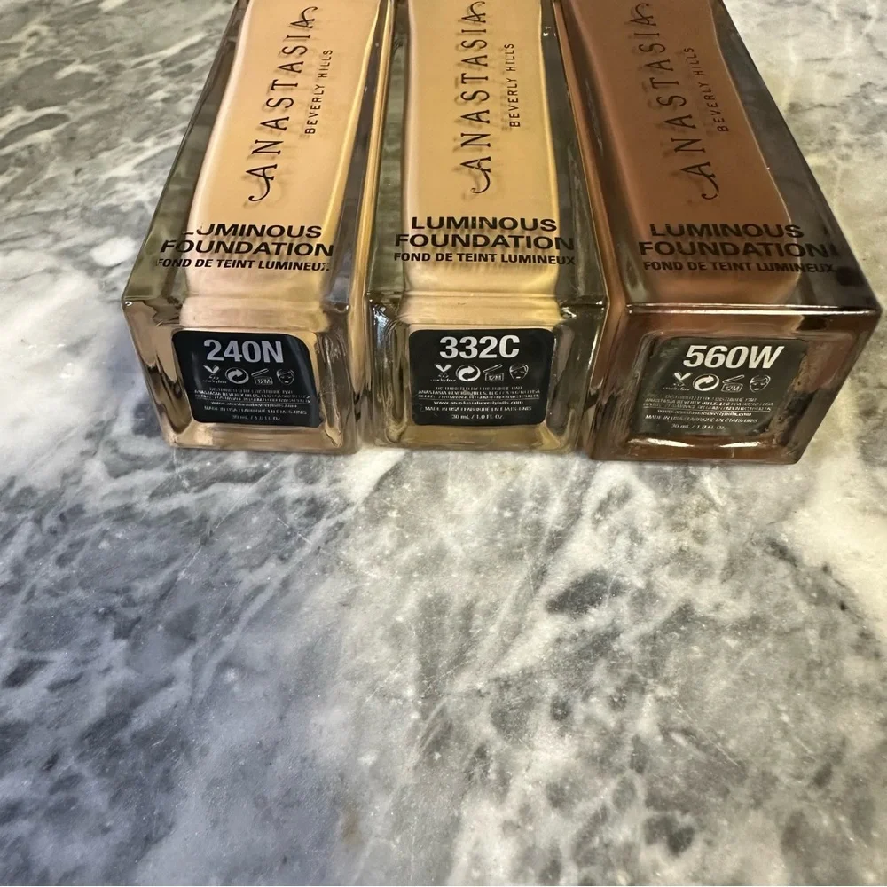 Anastasia Beverly Hills‎ ABH Luminous Foundation